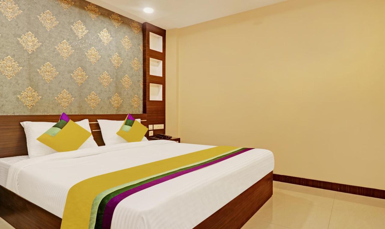 Itsy Hotels Sapphire Residency Manjeri Kültér fotó